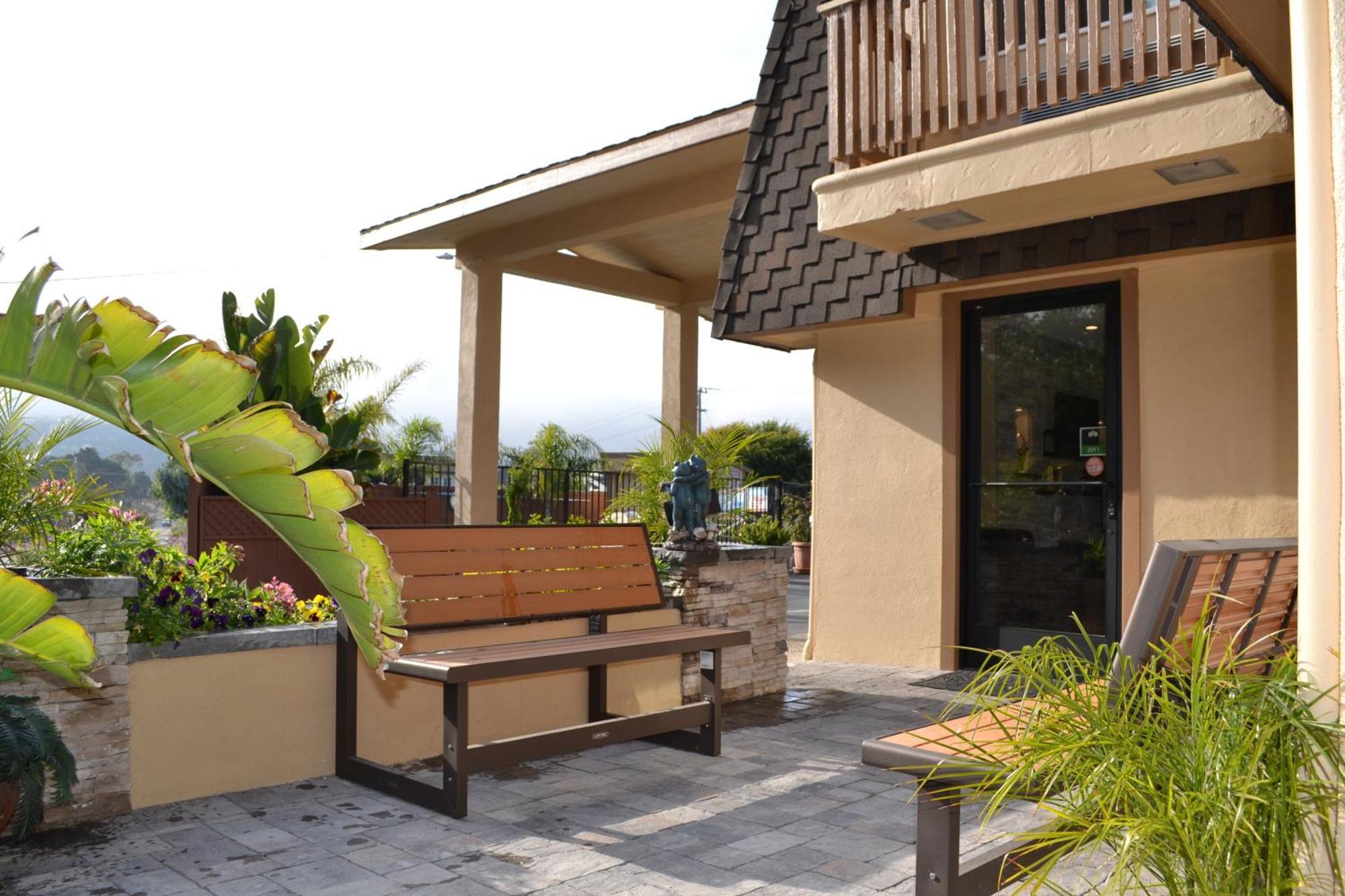 Stage Coach Lodge Monterrey Exterior foto